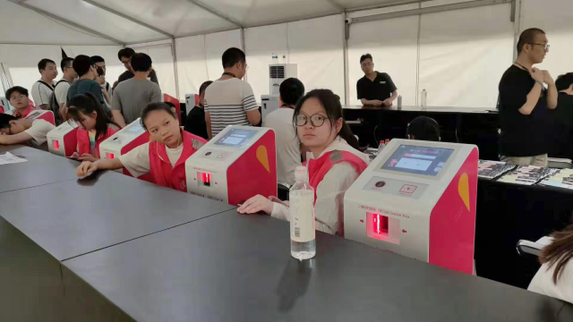 天波定制大麦网自助取票终端